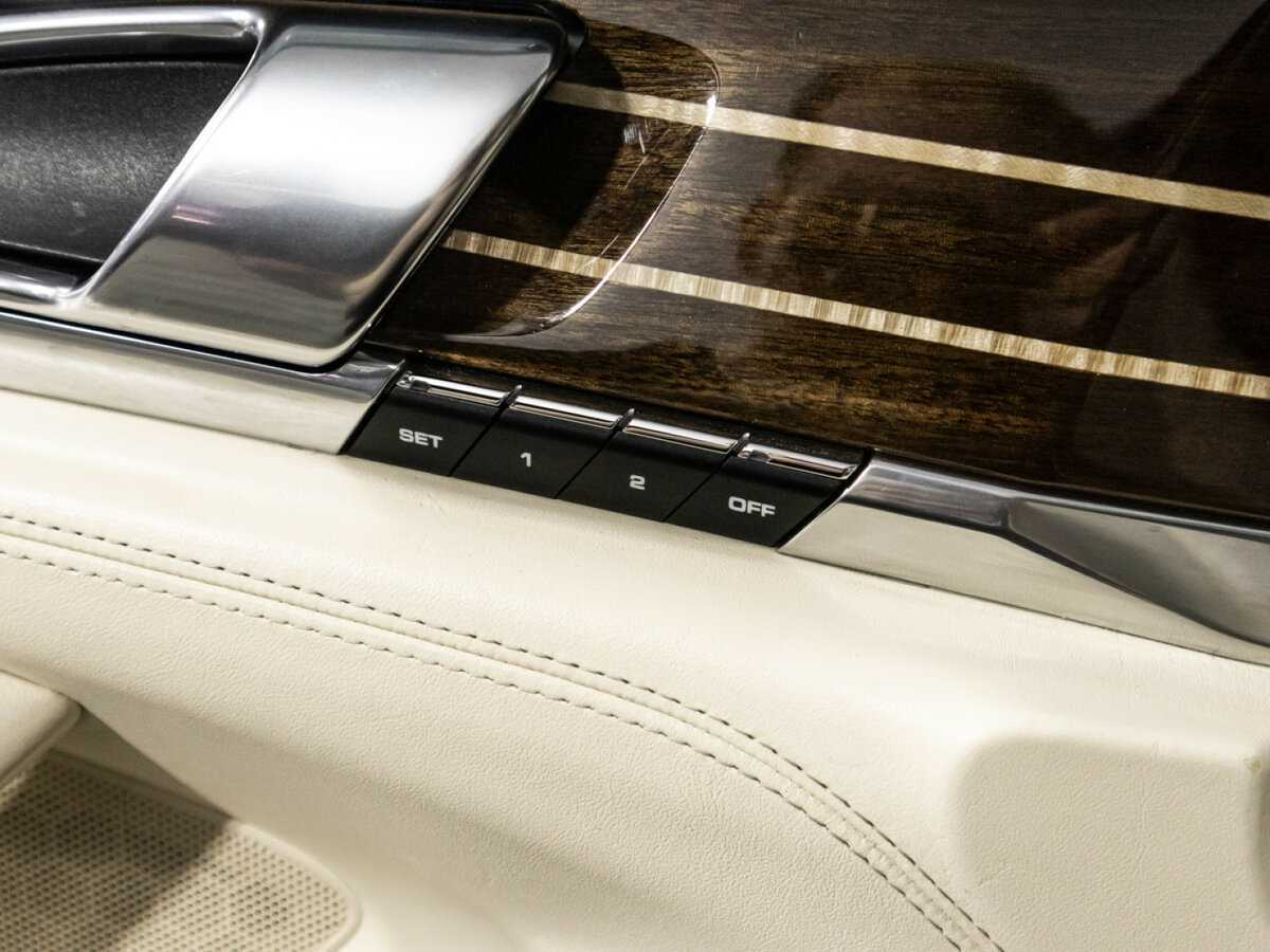 Купить Porsche Panamera с пробегом. Фото: #15