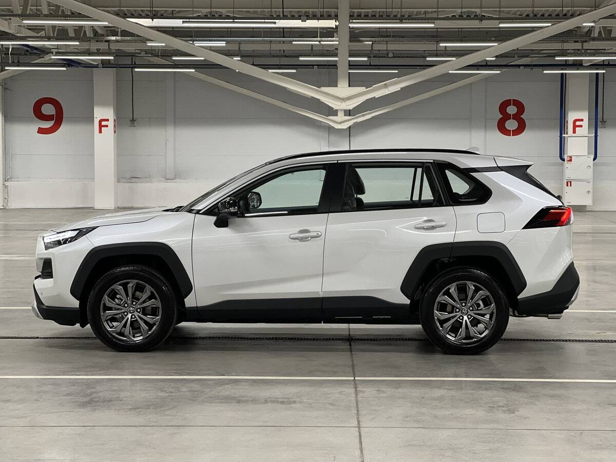 Купить Toyota RAV4 с пробегом. Фото: #7