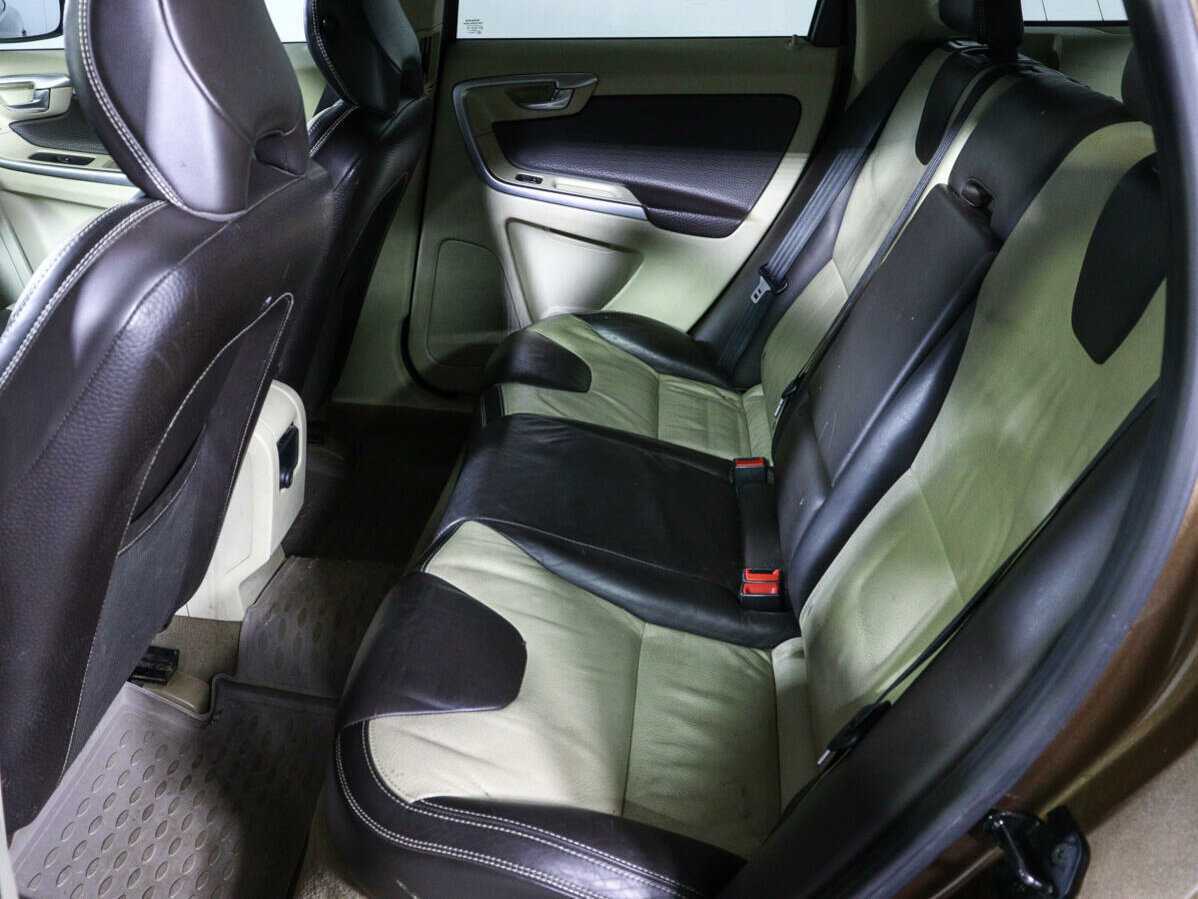 Купить Volvo XC60 с пробегом. Фото: #7