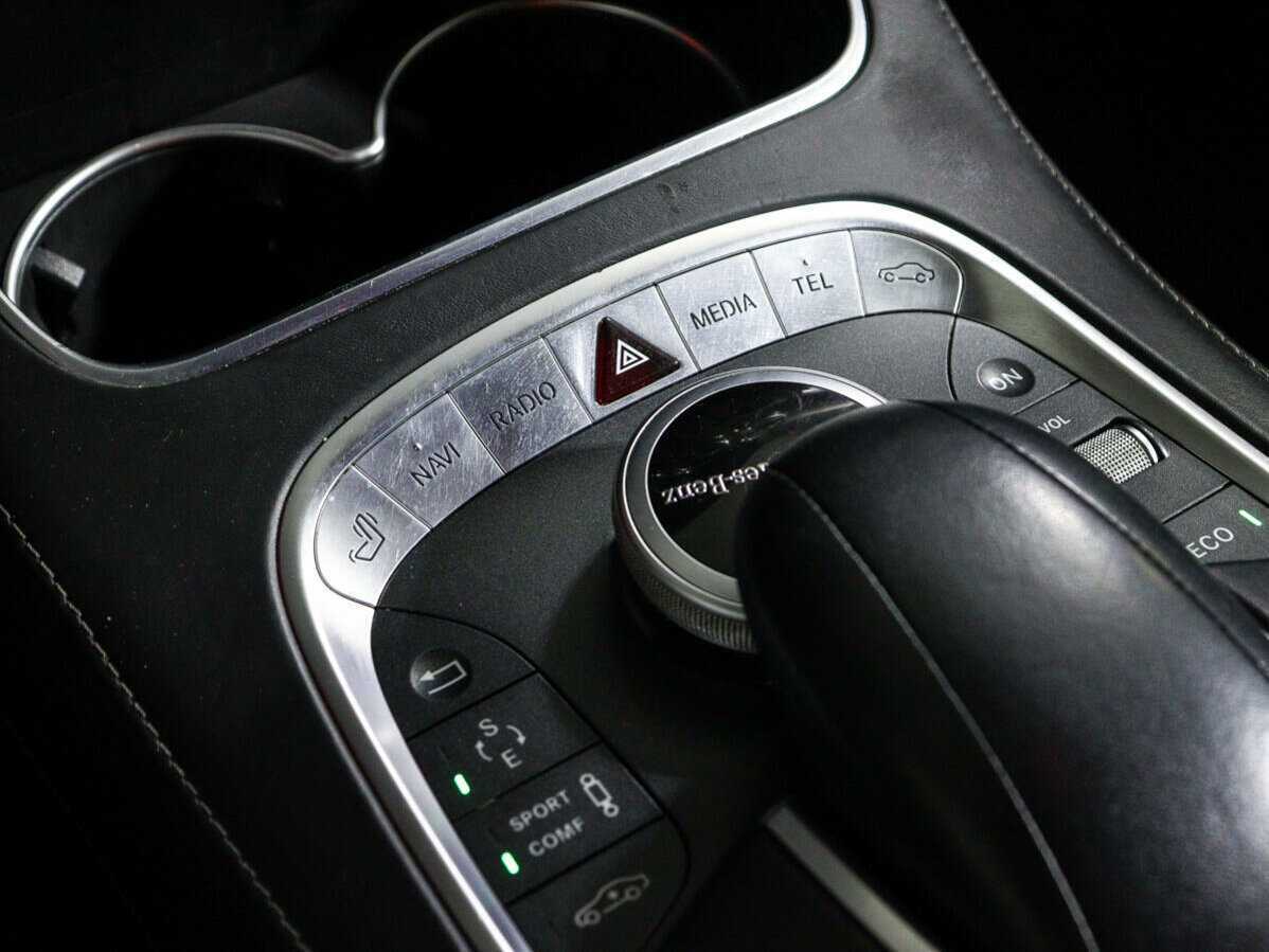Купить Mercedes-Benz S-Класс с пробегом. Фото: #22