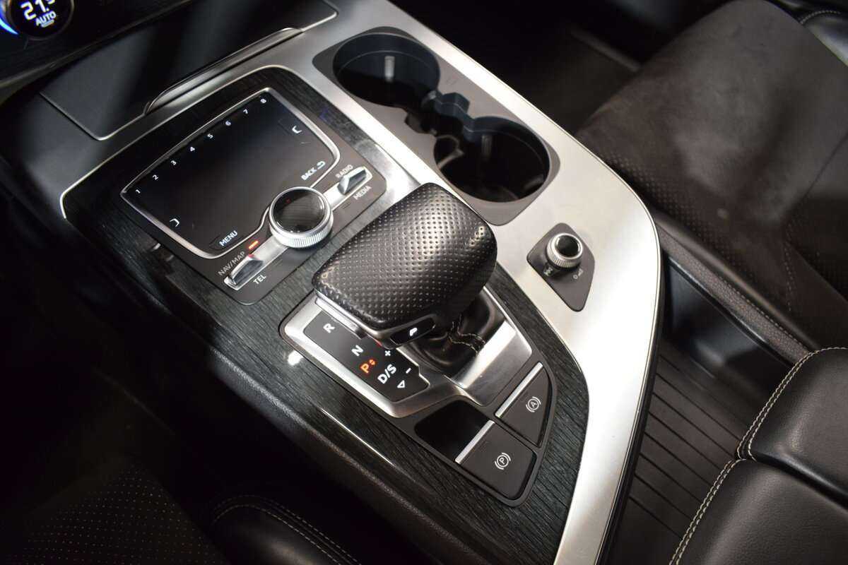 Купить Audi Q7 с пробегом. Фото: #21