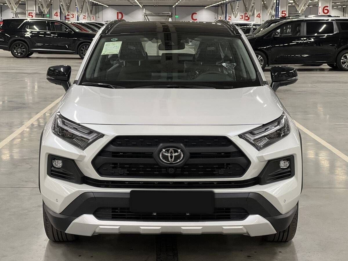Купить Toyota RAV4 с пробегом. Фото: #1