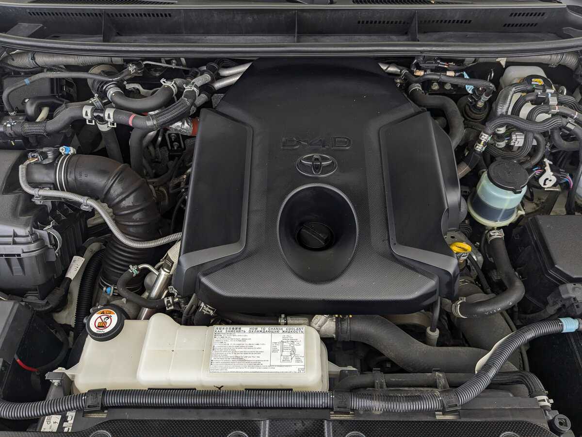 Купить Toyota Land Cruiser Prado с пробегом. Фото: #8