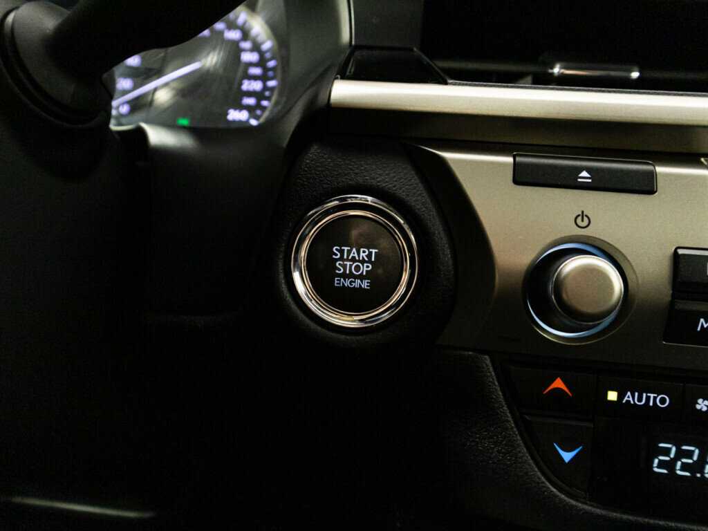 Купить Lexus ES с пробегом. Фото: #16