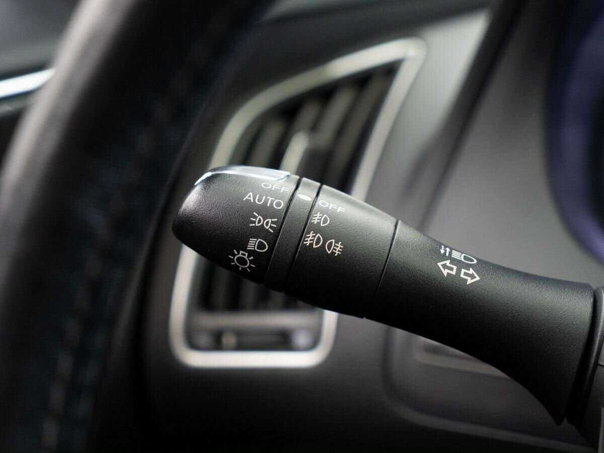 Купить Infiniti Q50 с пробегом. Фото: #14