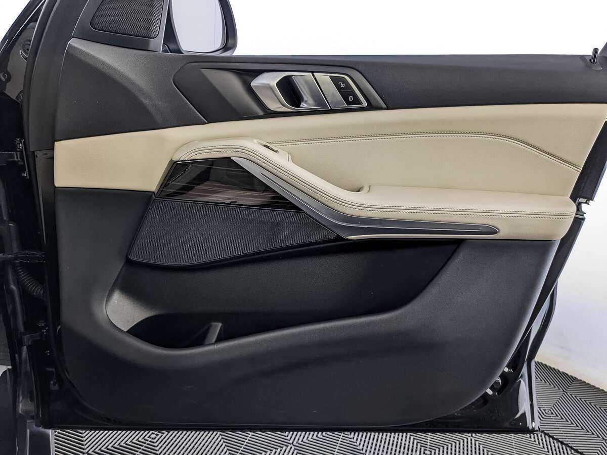 Купить BMW X5 с пробегом. Фото: #20