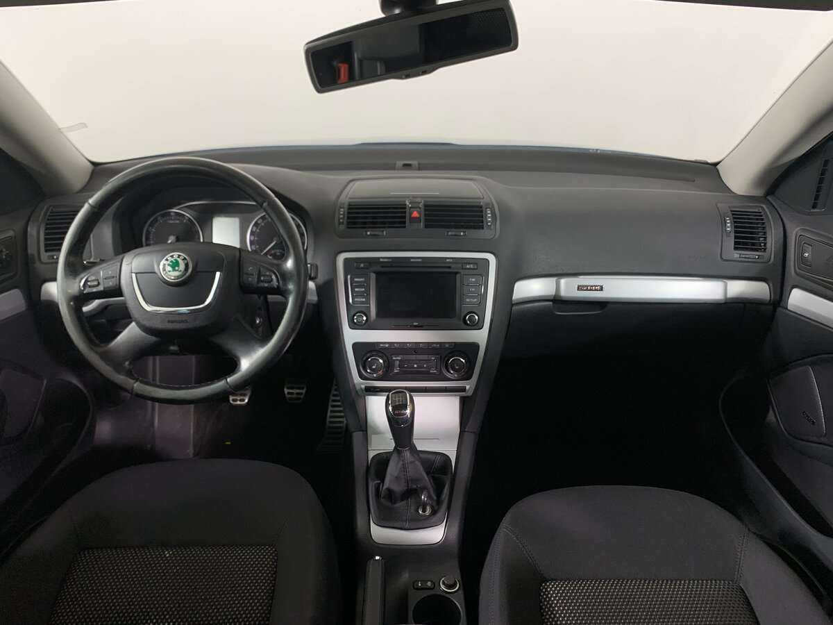 Купить Skoda Octavia с пробегом. Фото: #9