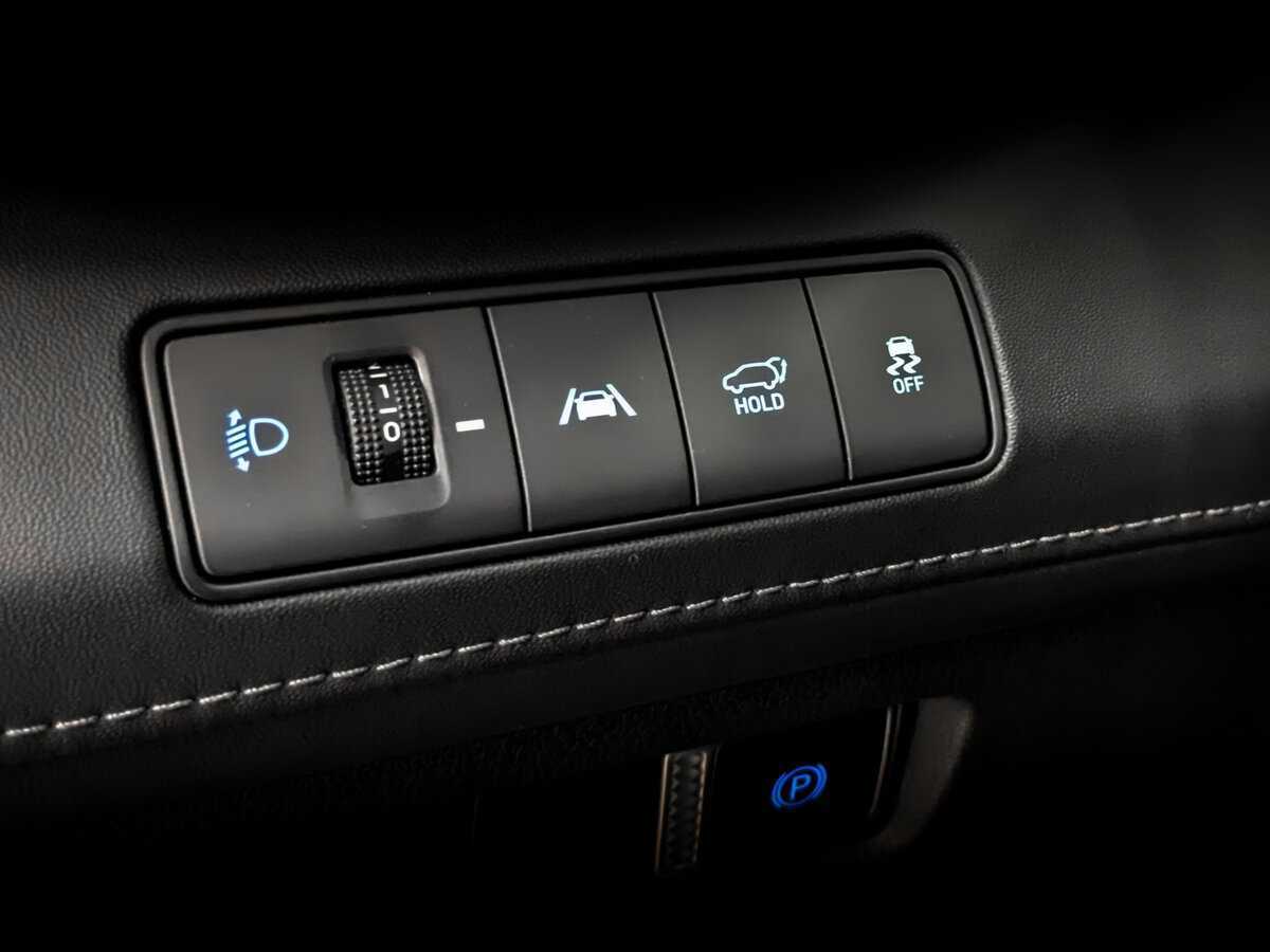 Купить Hyundai Santa Fe с пробегом. Фото: #29