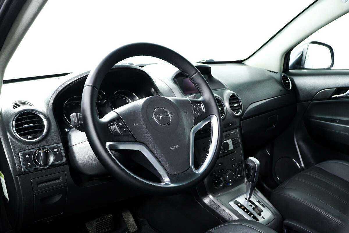 Купить Opel Antara с пробегом. Фото: #12
