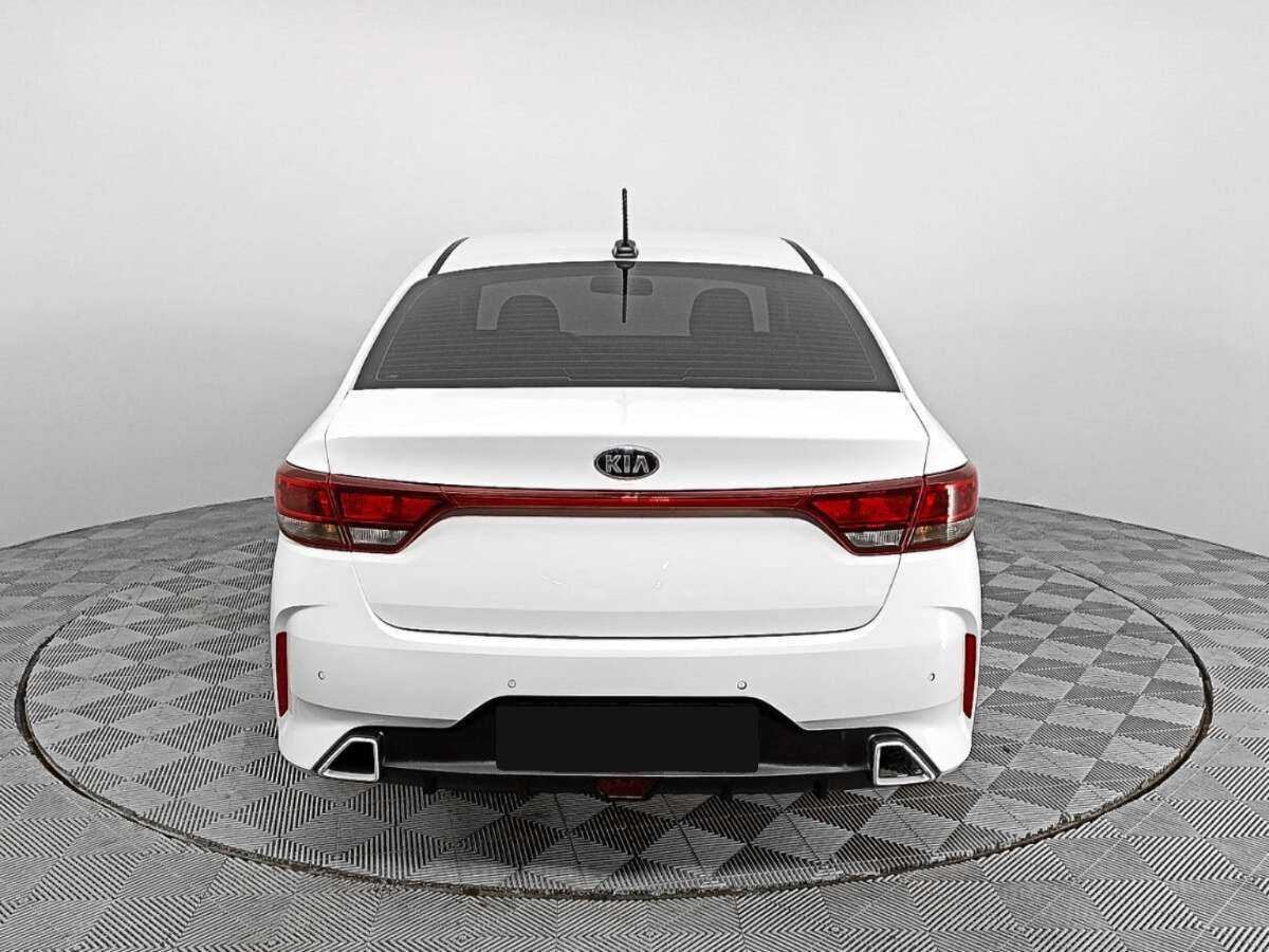 Купить Kia Rio с пробегом. Фото: #5