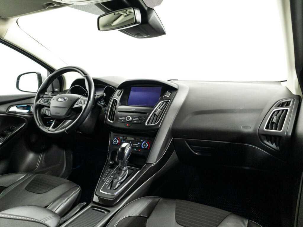 Купить Ford Focus с пробегом. Фото: #8