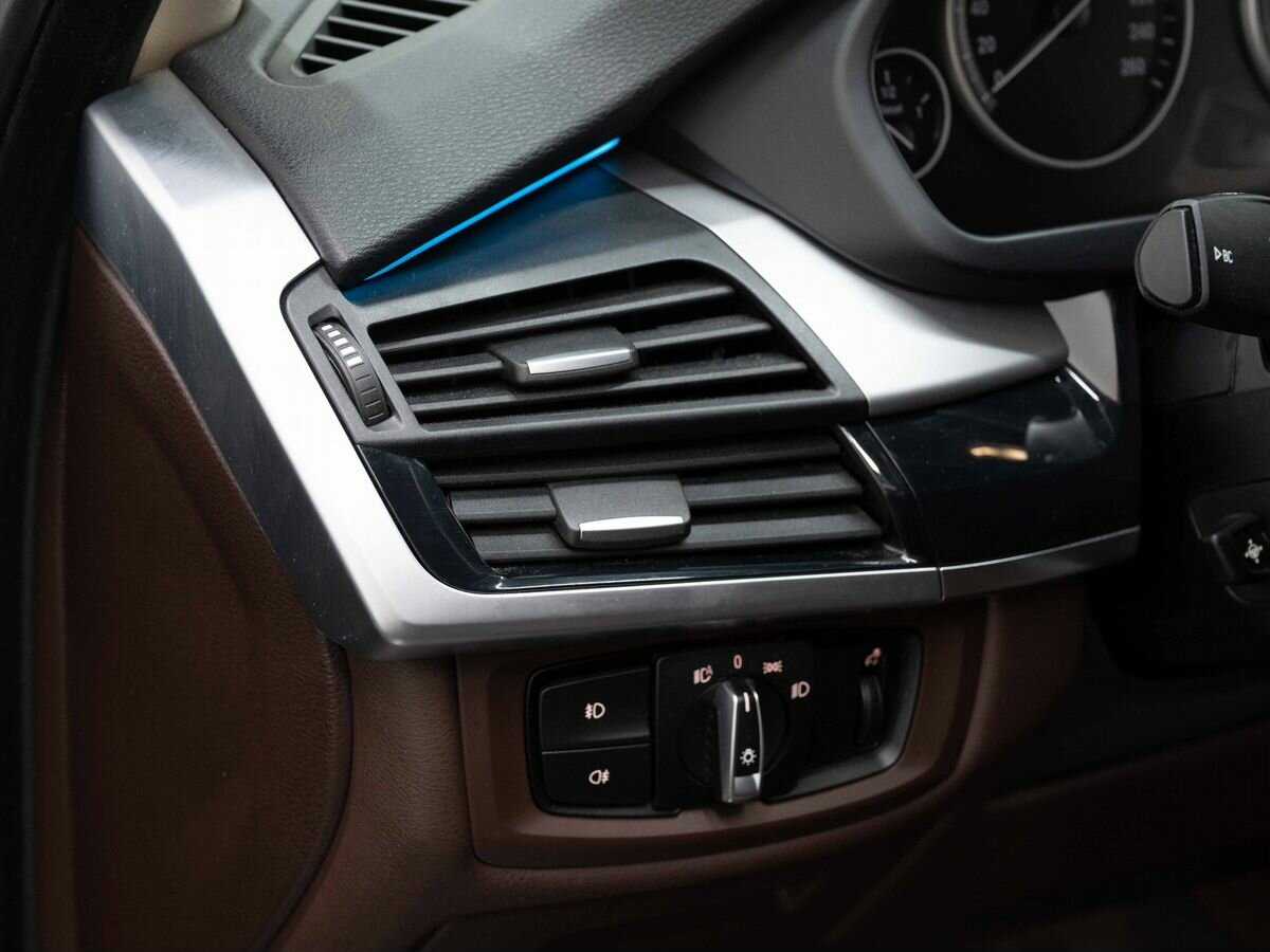 Купить BMW X5 с пробегом. Фото: #25