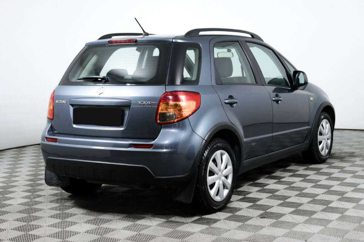 Купить Suzuki SX4 с пробегом. Фото: #4