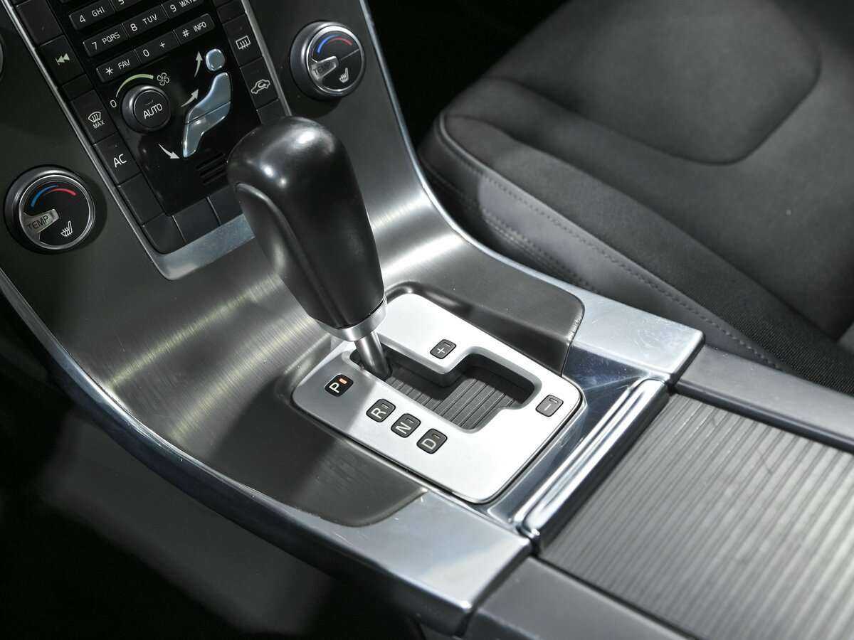 Купить Volvo S60 с пробегом. Фото: #11