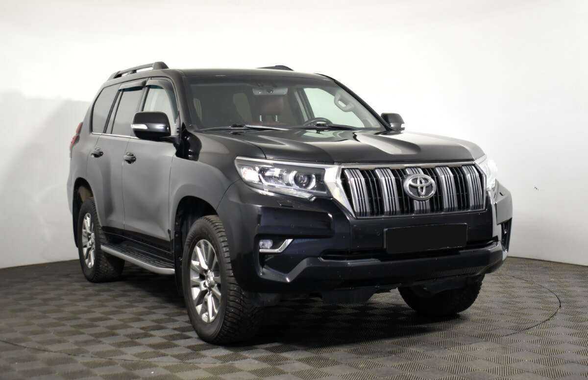 Купить Toyota Land Cruiser Prado с пробегом. Фото: #2