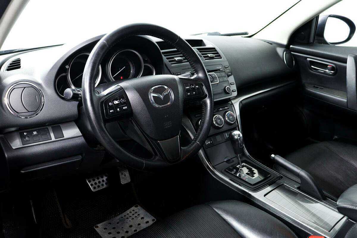 Купить Mazda 6 с пробегом. Фото: #12