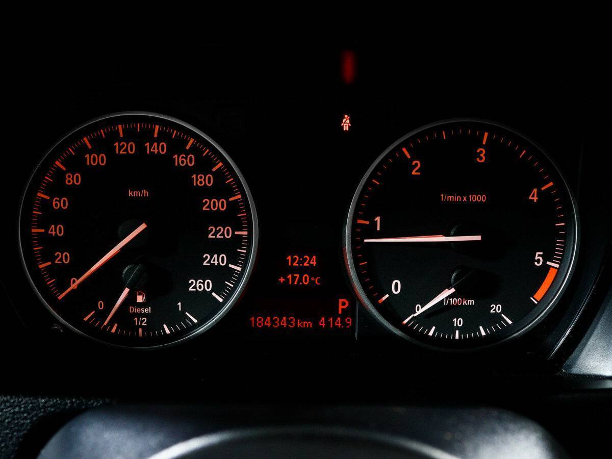 Купить BMW X1 с пробегом. Фото: #10