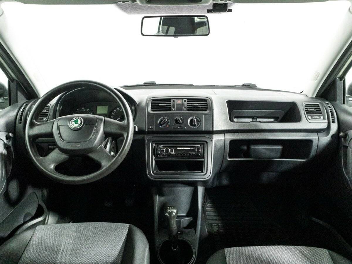 Купить Skoda Fabia с пробегом. Фото: #12