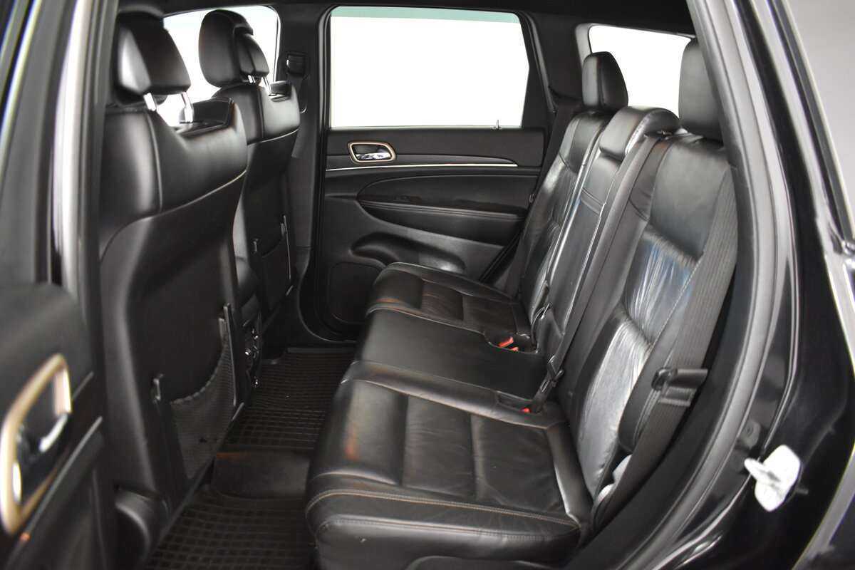 Купить Jeep Grand Cherokee с пробегом. Фото: #25