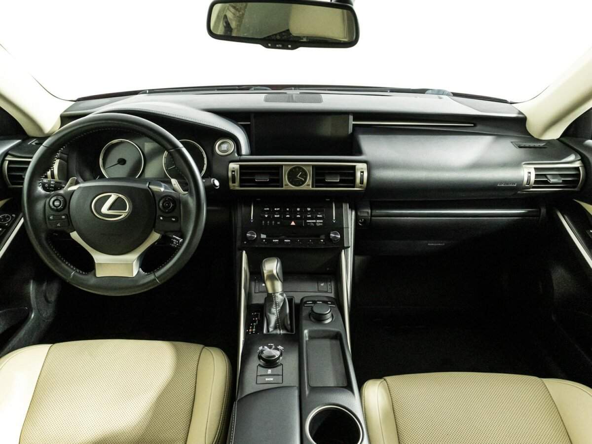 Купить Lexus IS с пробегом. Фото: #12