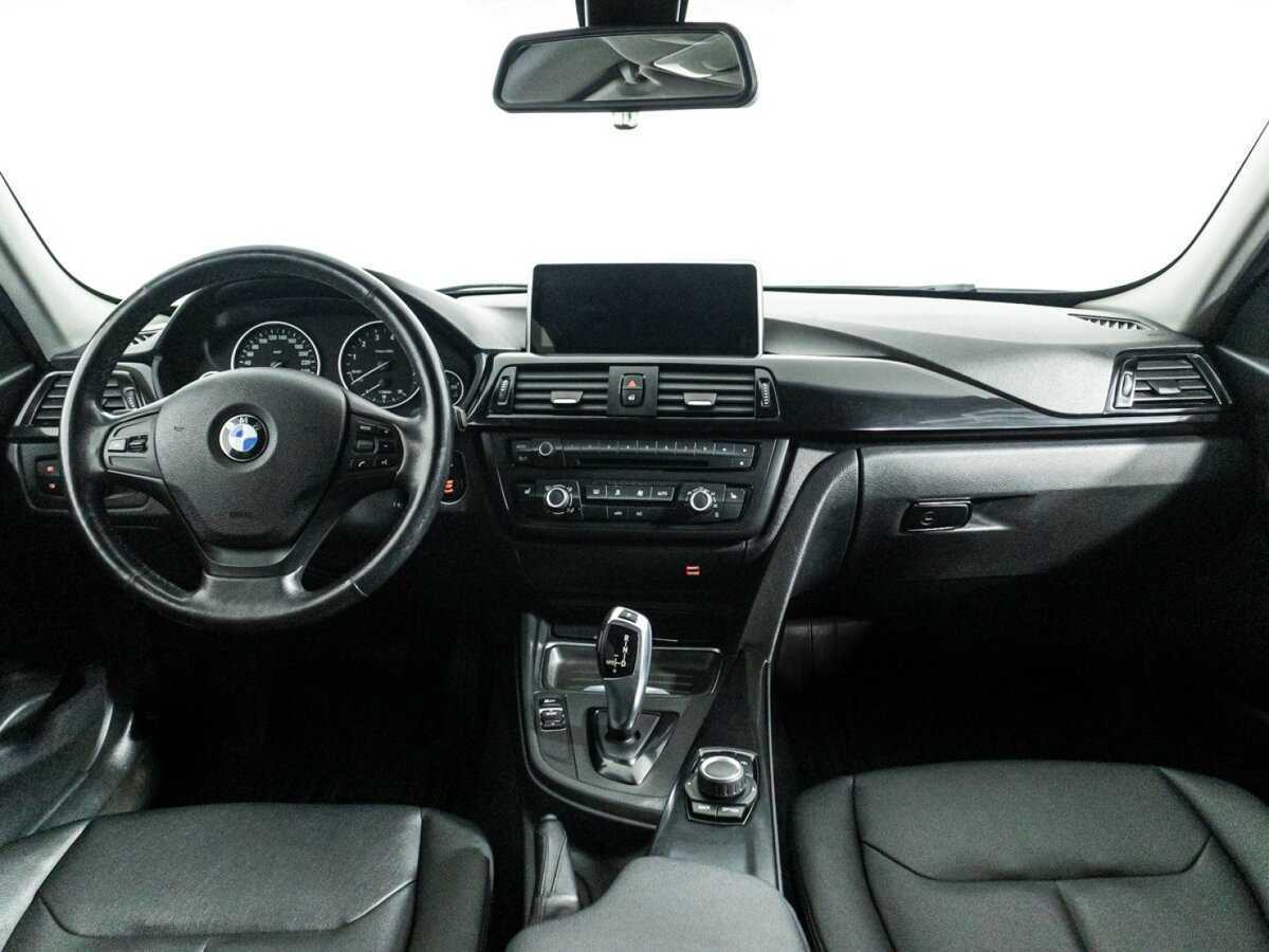 Купить BMW 3 серии с пробегом. Фото: #12