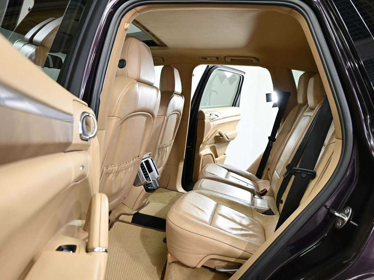 Купить Porsche Cayenne с пробегом. Фото: #14