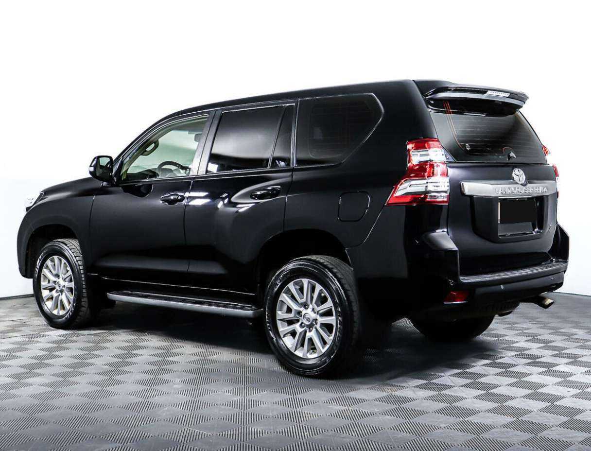 Купить Toyota Land Cruiser Prado с пробегом. Фото: #6