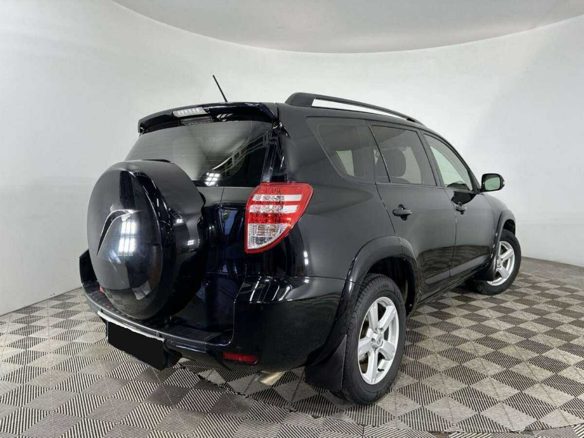 Купить Toyota RAV4 с пробегом. Фото: #4