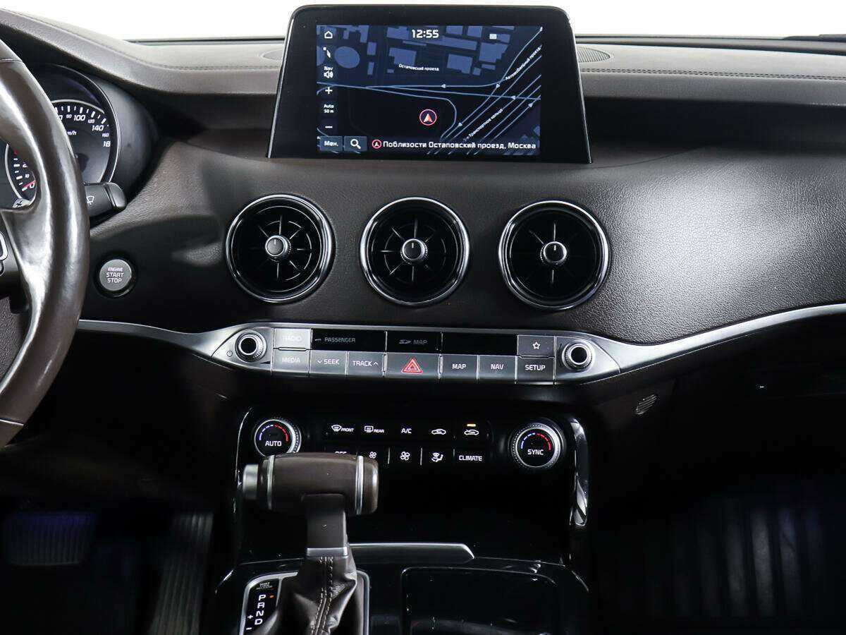 Купить Kia Stinger с пробегом. Фото: #11