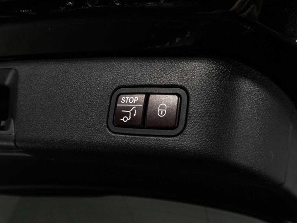 Купить Mercedes-Benz GLE с пробегом. Фото: #14