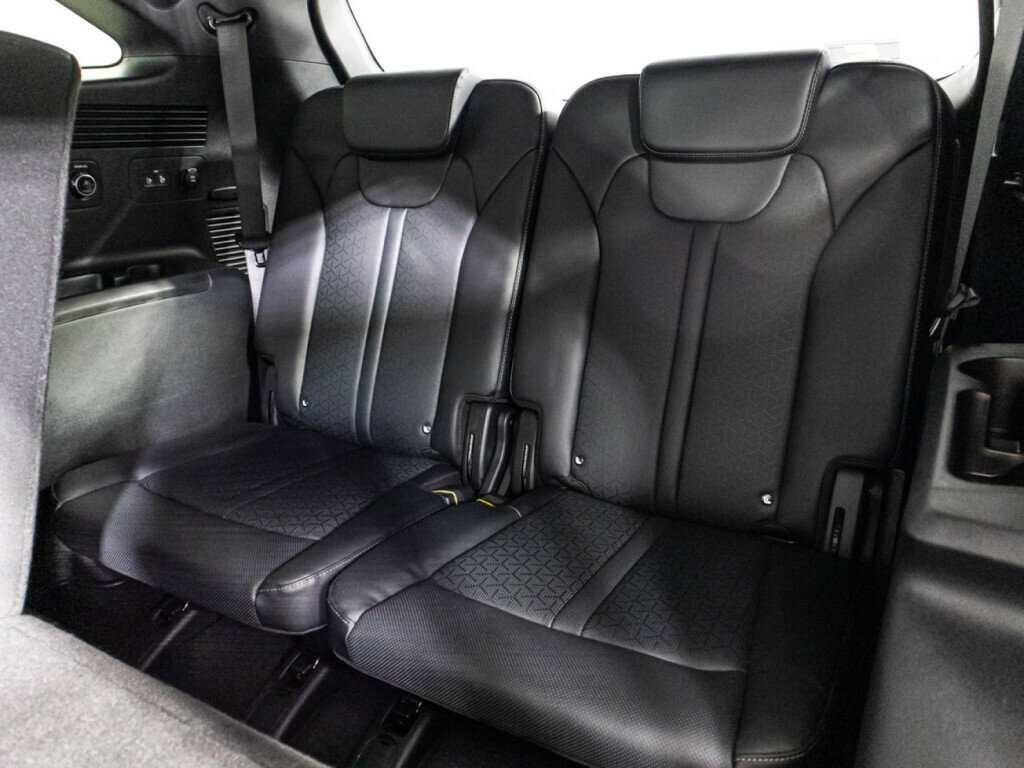 Купить Kia Sorento с пробегом. Фото: #29
