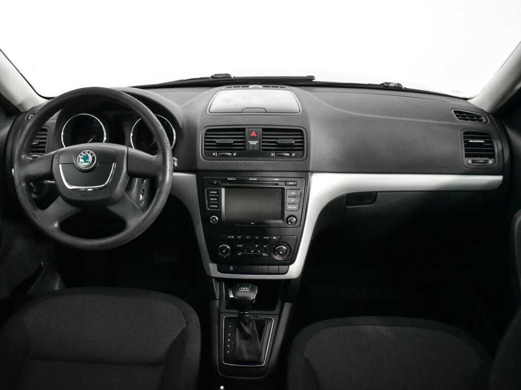 Купить Skoda Yeti с пробегом. Фото: #11