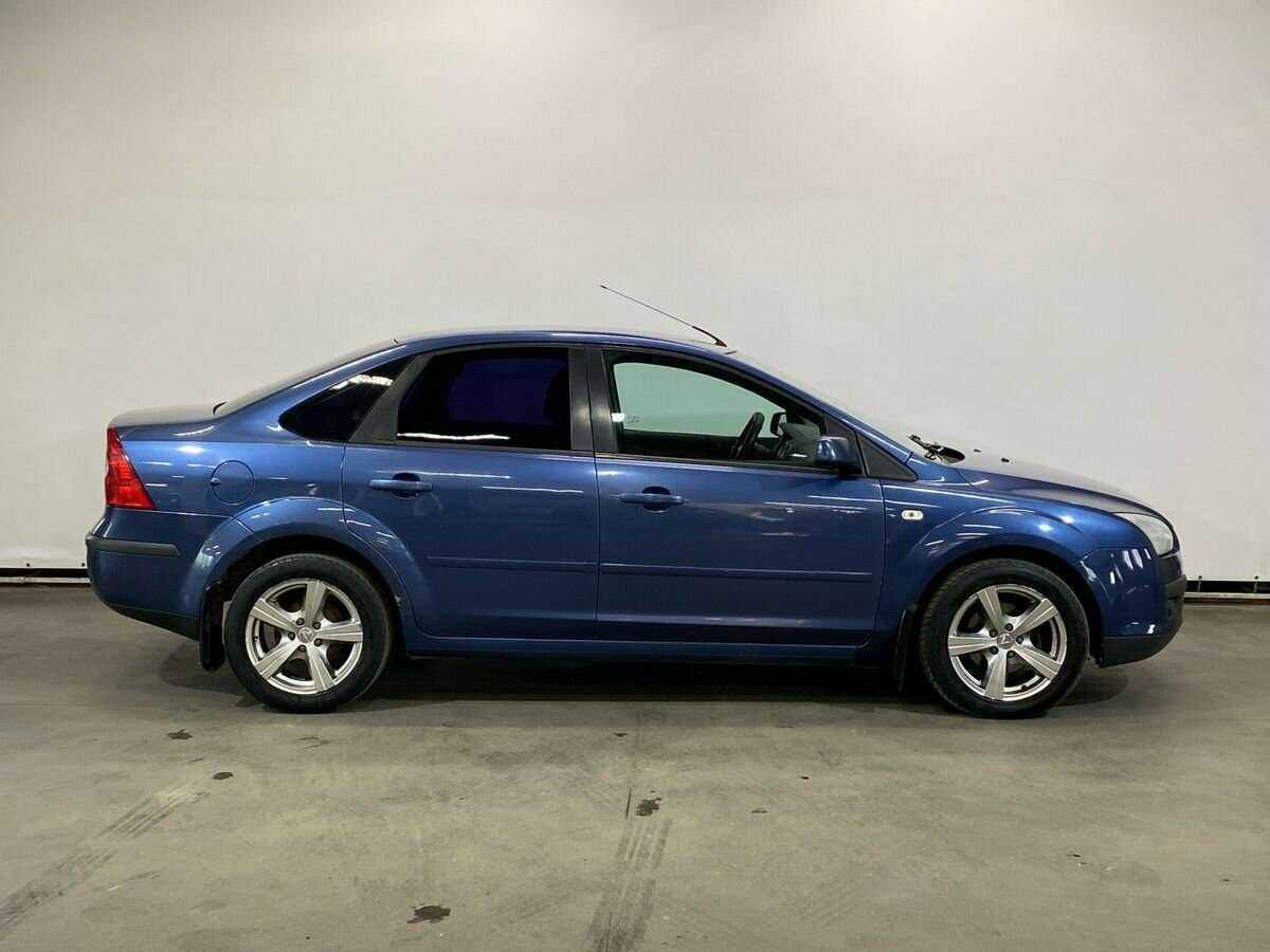 Купить Ford Focus с пробегом. Фото: #3
