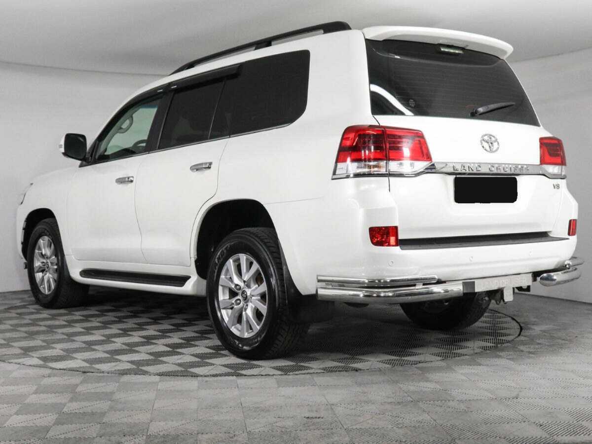 Купить Toyota Land Cruiser с пробегом. Фото: #6