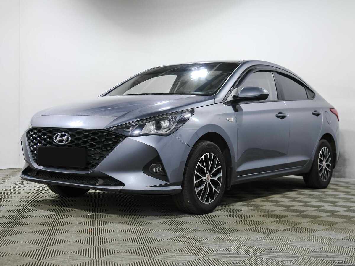 Купить Hyundai Solaris с пробегом. Фото: #0
