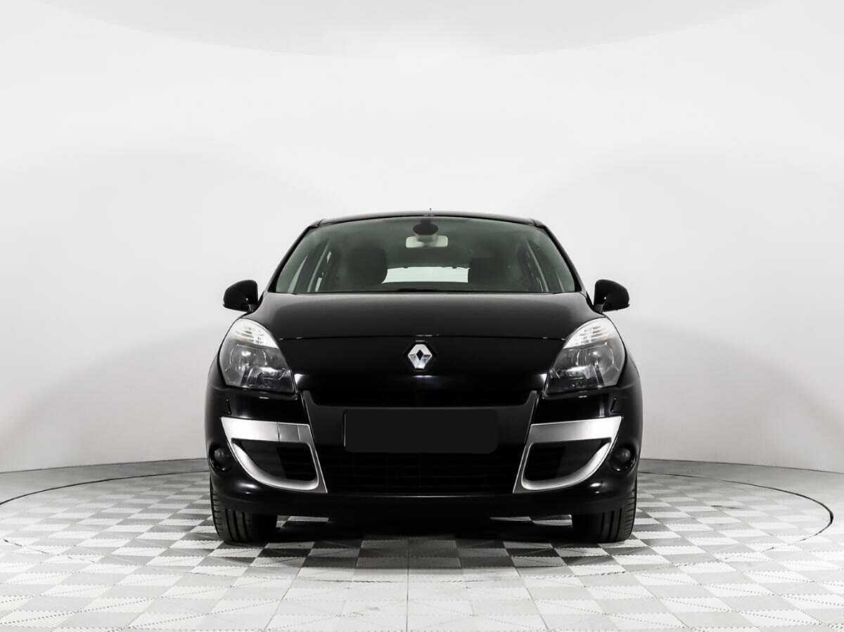 Купить Renault Scenic с пробегом. Фото: #1