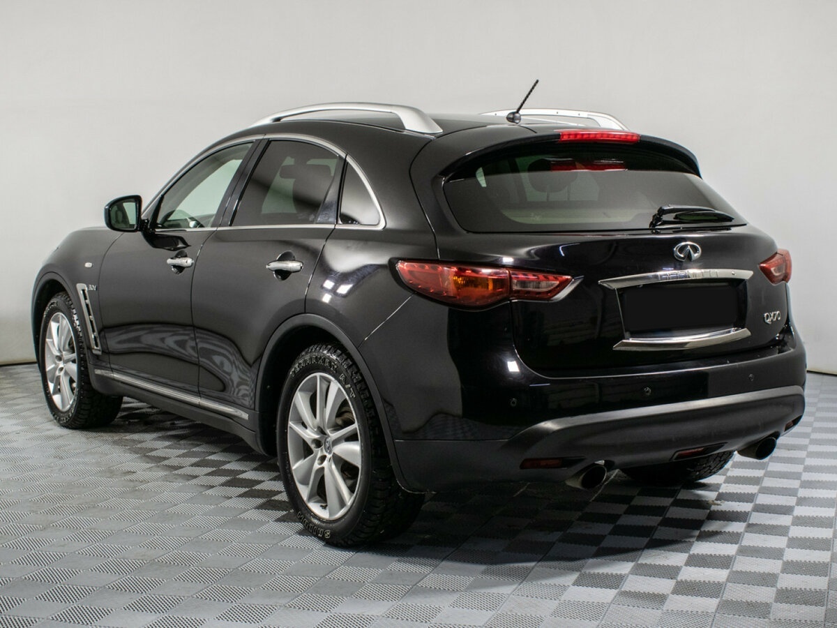 Купить Infiniti QX70 с пробегом. Фото: #5