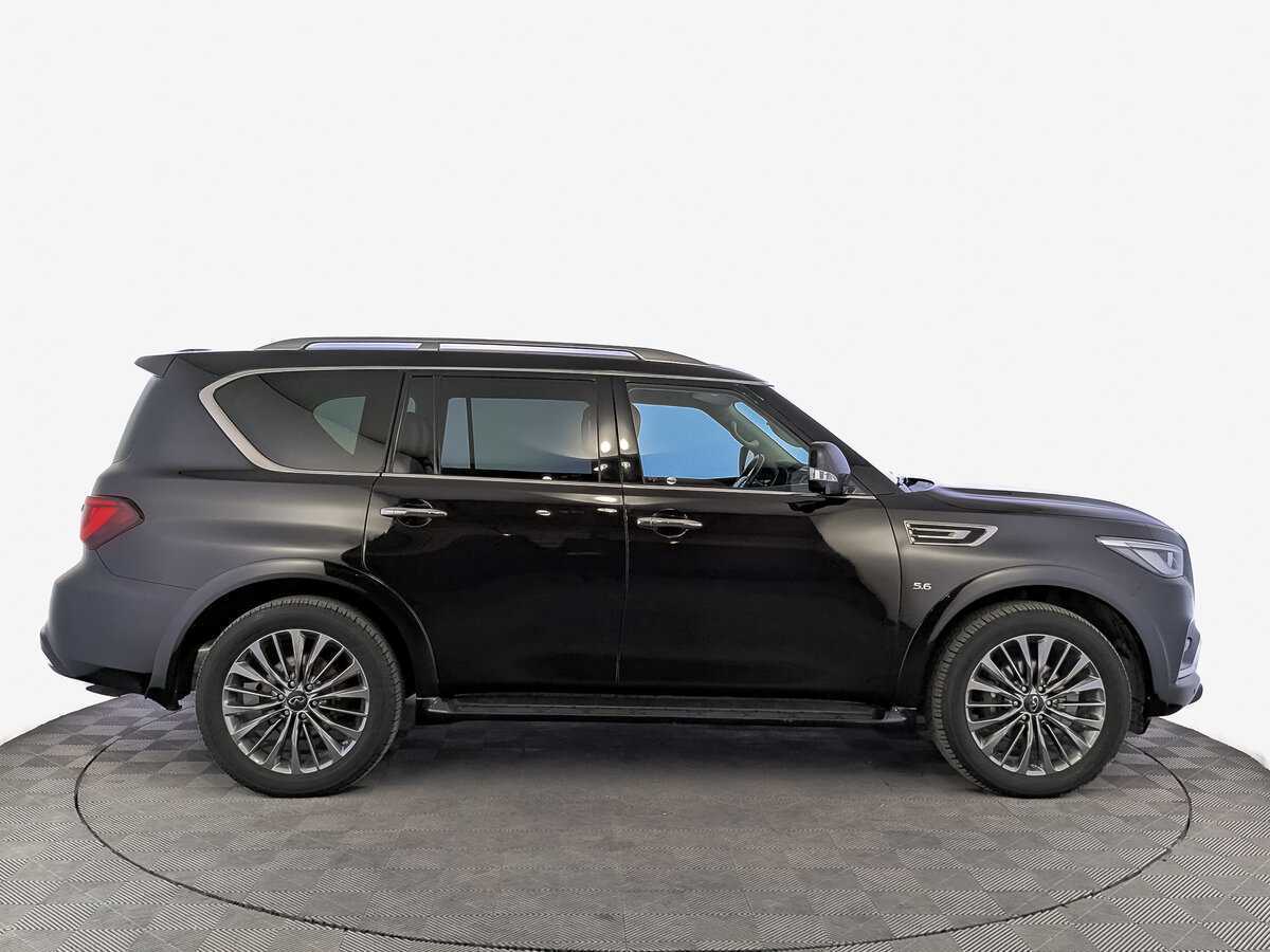 Купить Infiniti QX80 с пробегом. Фото: #3