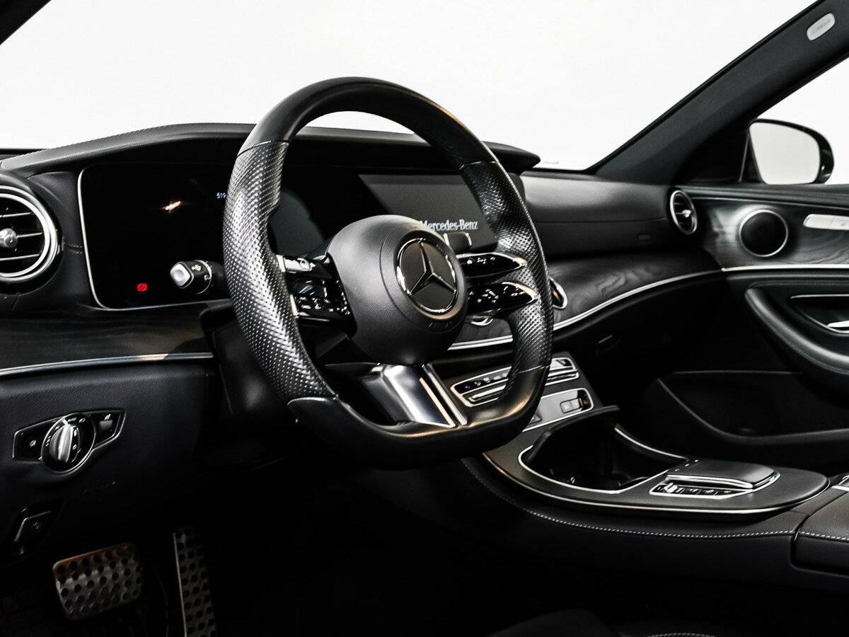 Купить Mercedes-Benz E-Класс с пробегом. Фото: #11