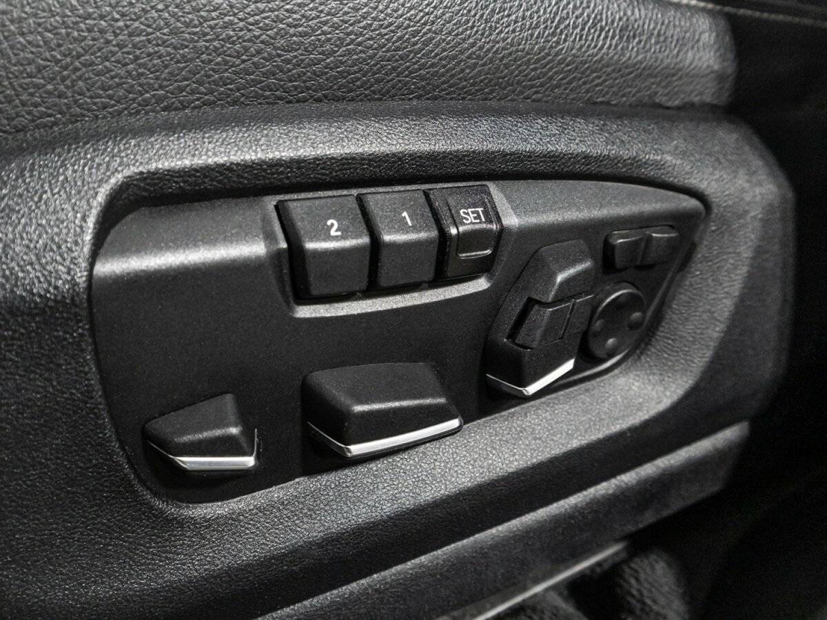 Купить BMW X5 с пробегом. Фото: #17