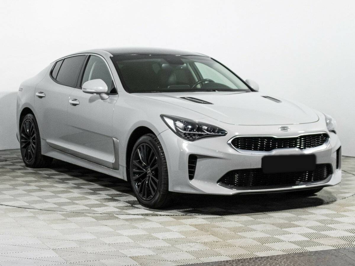 Купить Kia Stinger с пробегом. Фото: #2