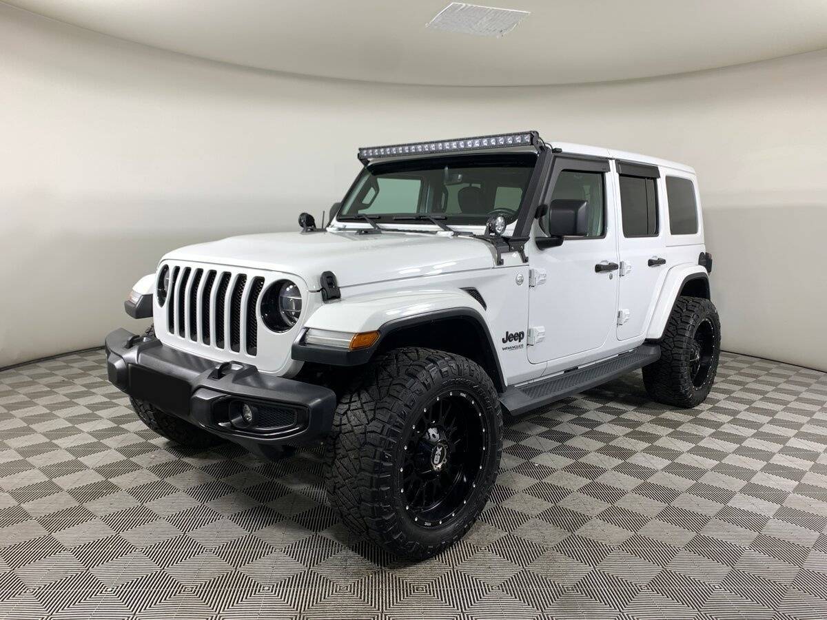 Купить Jeep Wrangler с пробегом. Посмотреть фото