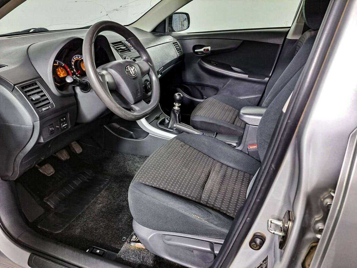 Купить Toyota Corolla с пробегом. Фото: #13