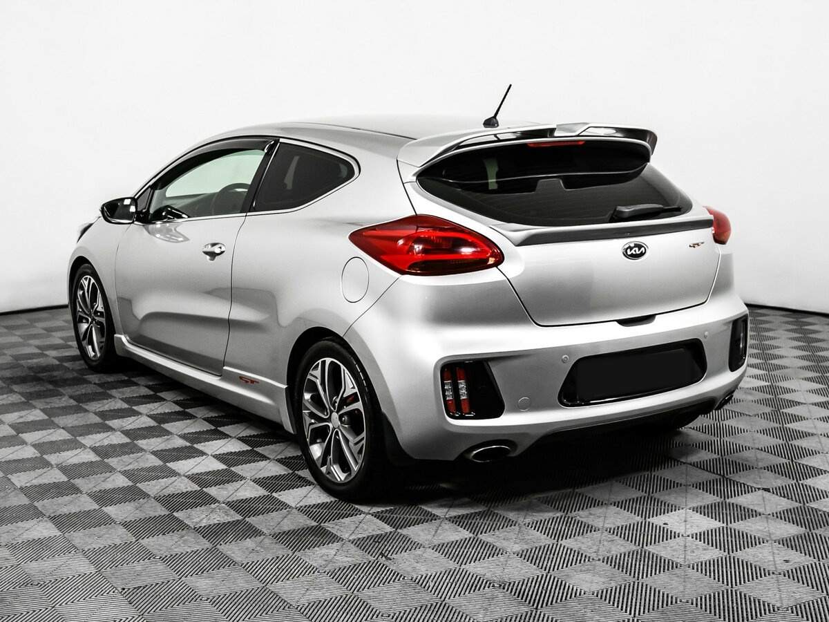 Купить Kia Ceed GT с пробегом. Фото: #6