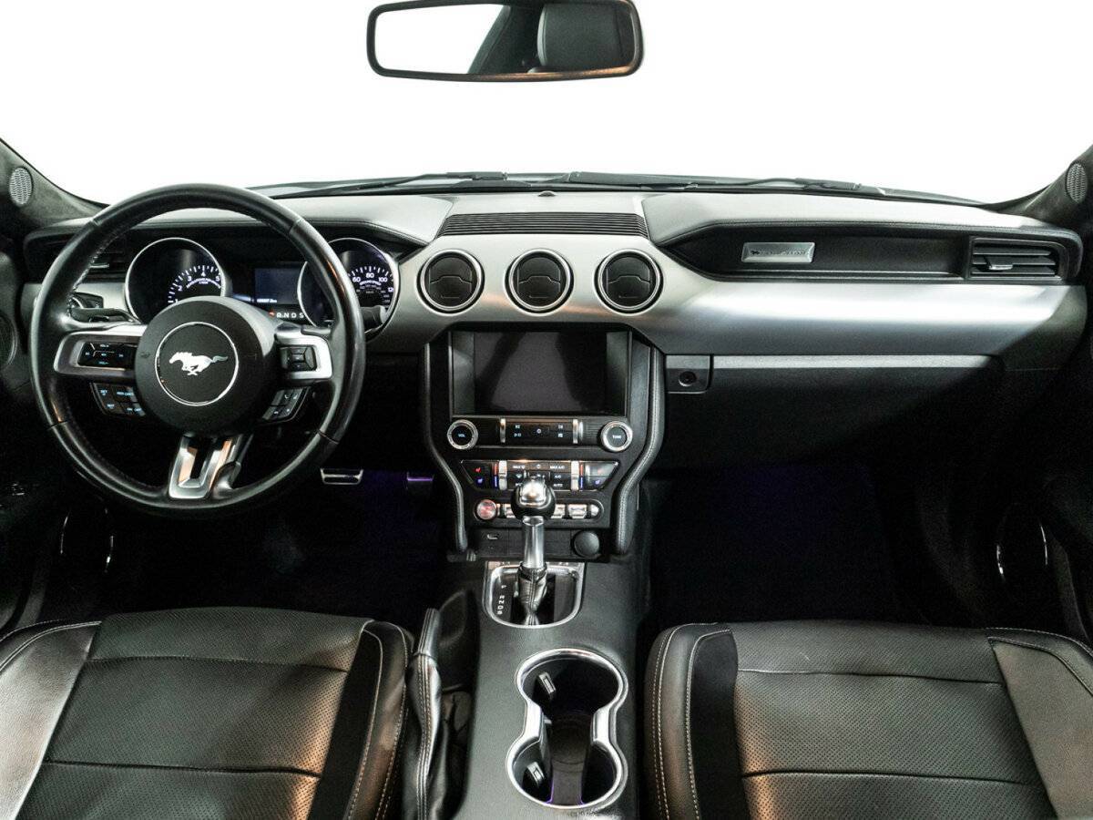 Купить Ford Mustang с пробегом. Фото: #12