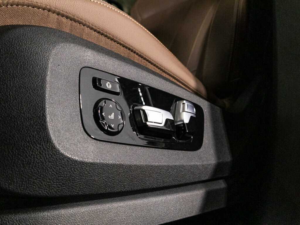 Купить BMW X5 с пробегом. Фото: #16