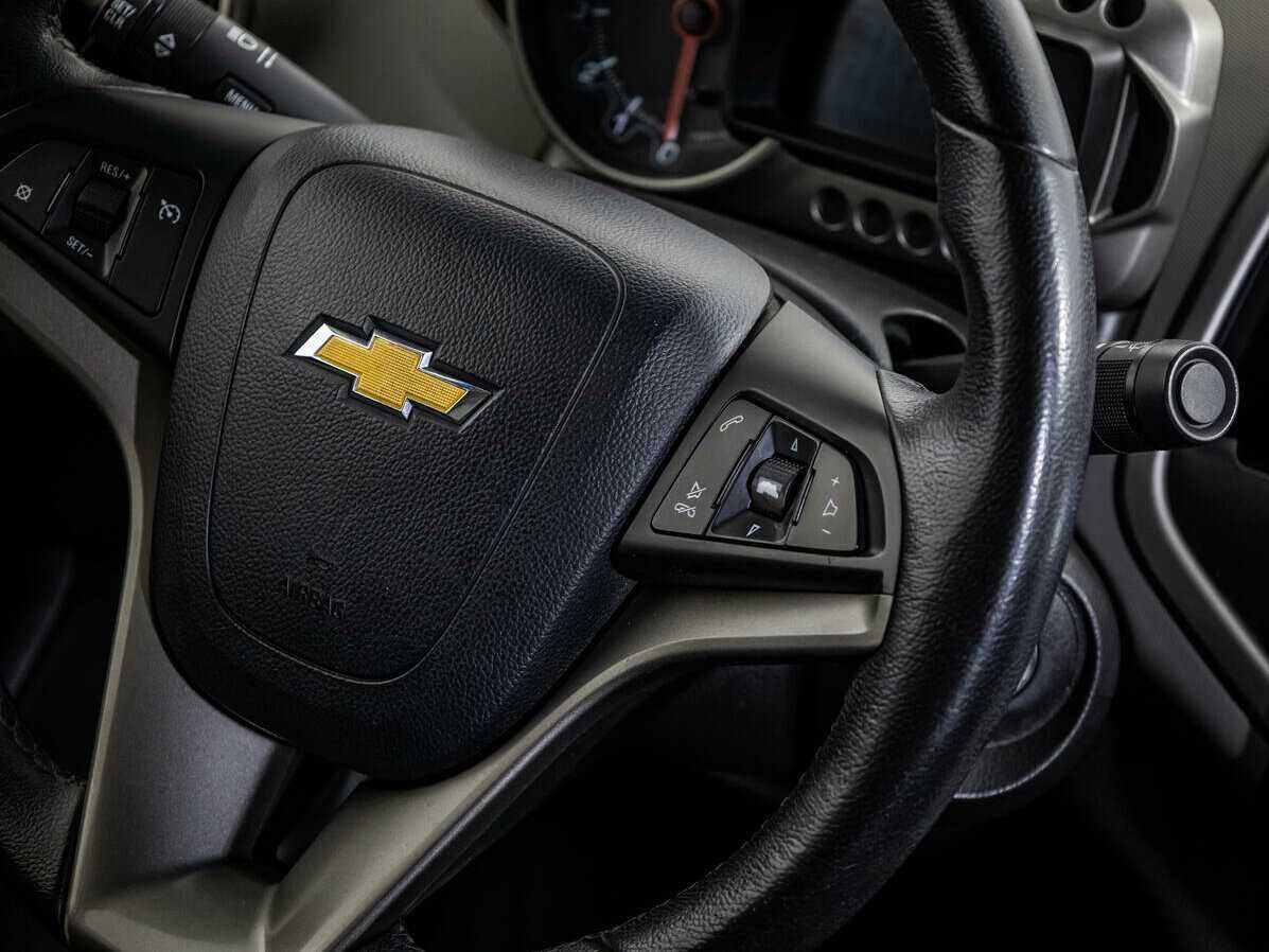 Купить Chevrolet Aveo с пробегом. Фото: #13