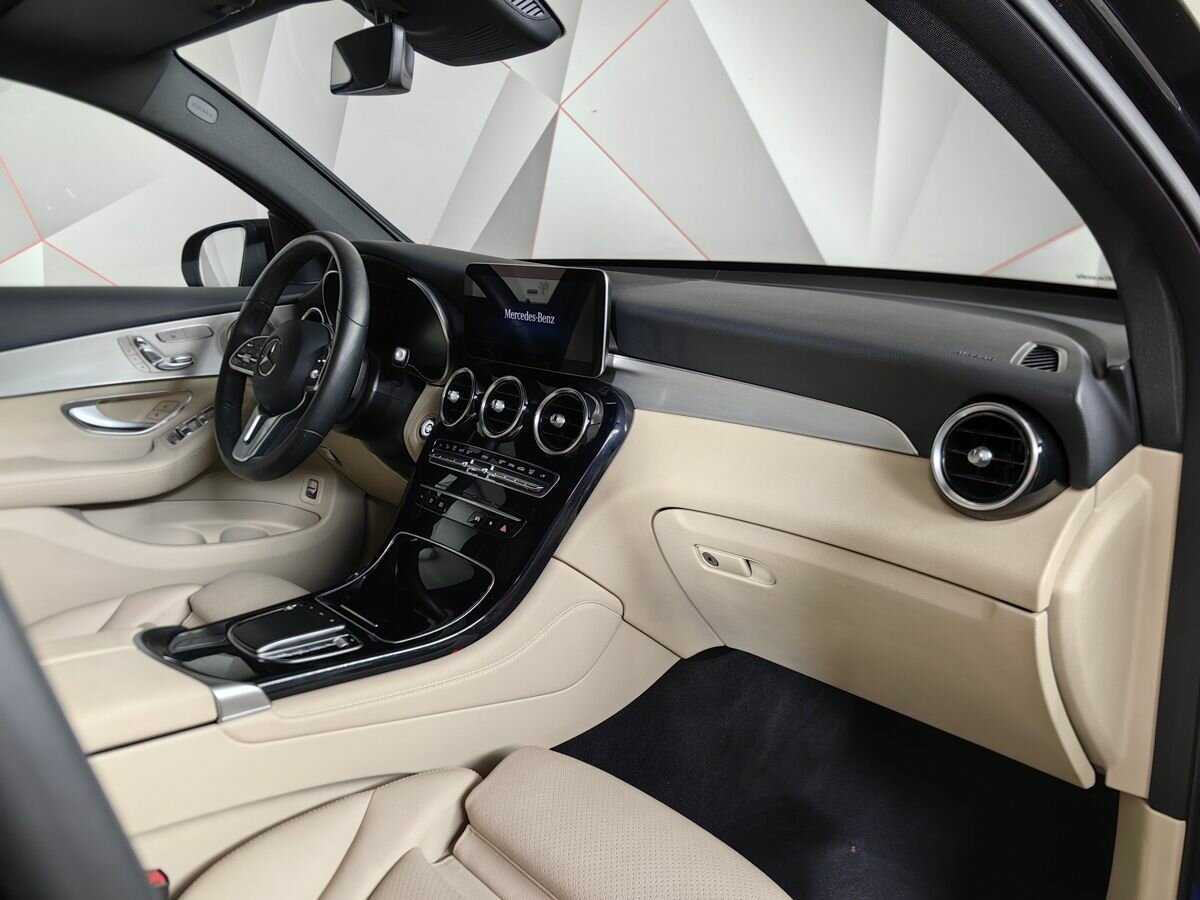 Купить Mercedes-Benz GLC Coupe с пробегом. Фото: #8