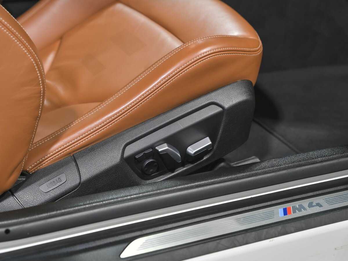 Купить BMW M4 с пробегом. Фото: #30