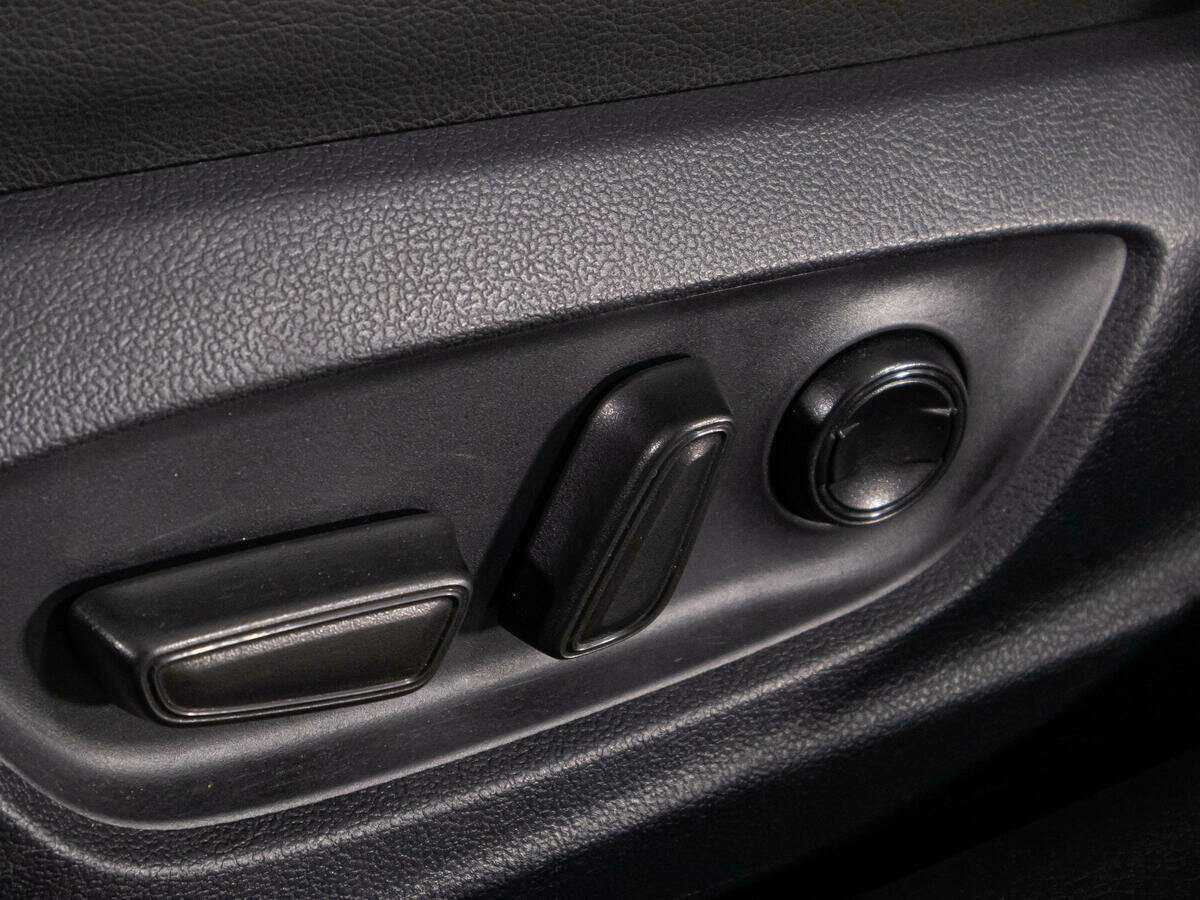 Купить Toyota Camry с пробегом. Фото: #15